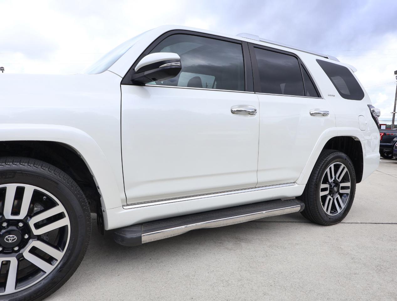 Toyota 4Runner Limited 4WD 2017