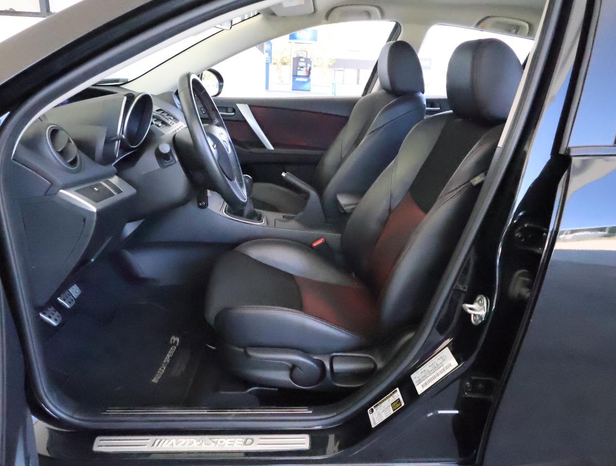 Mazda MAZDA3 s Touring 2012