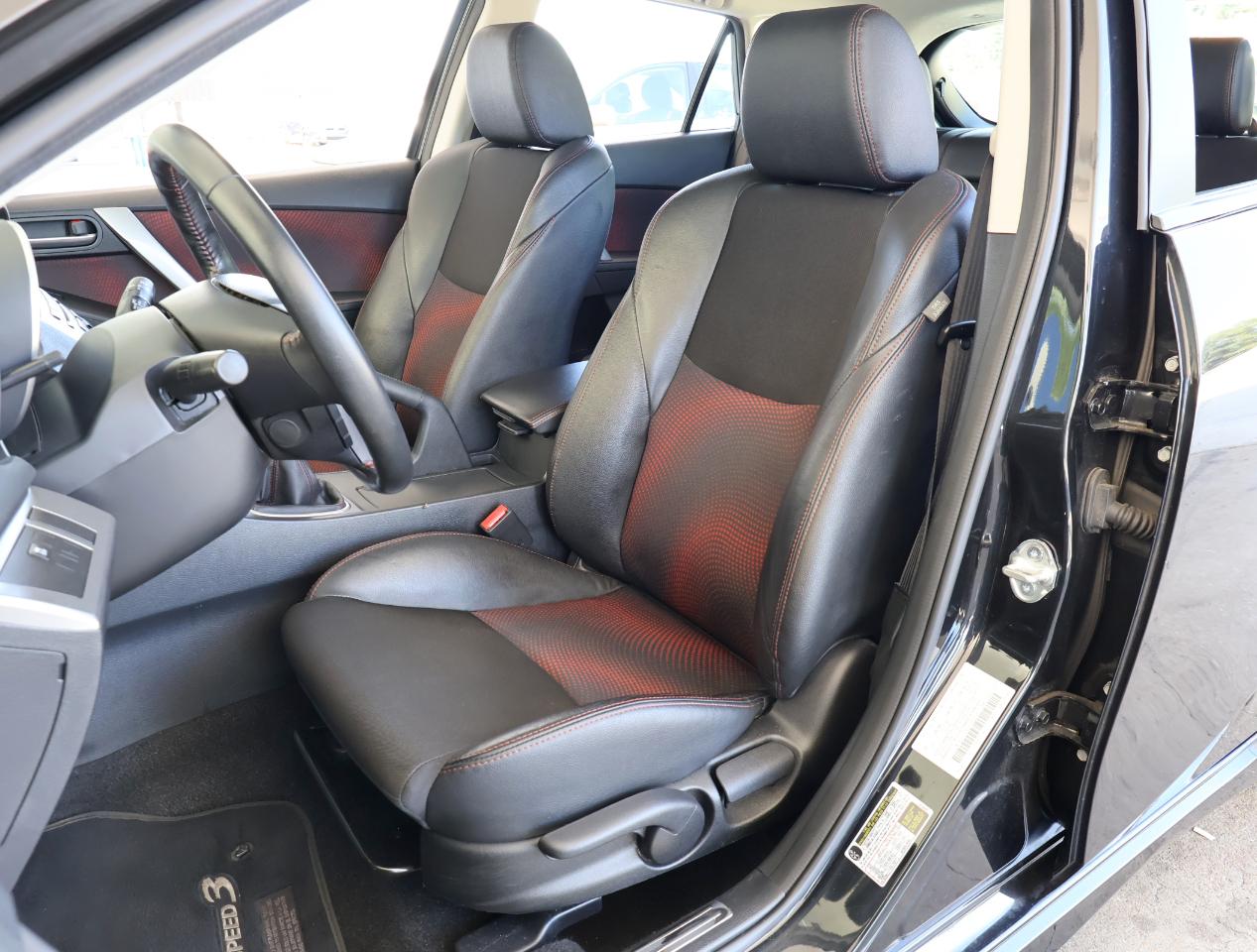 Mazda MAZDA3 s Touring 2012