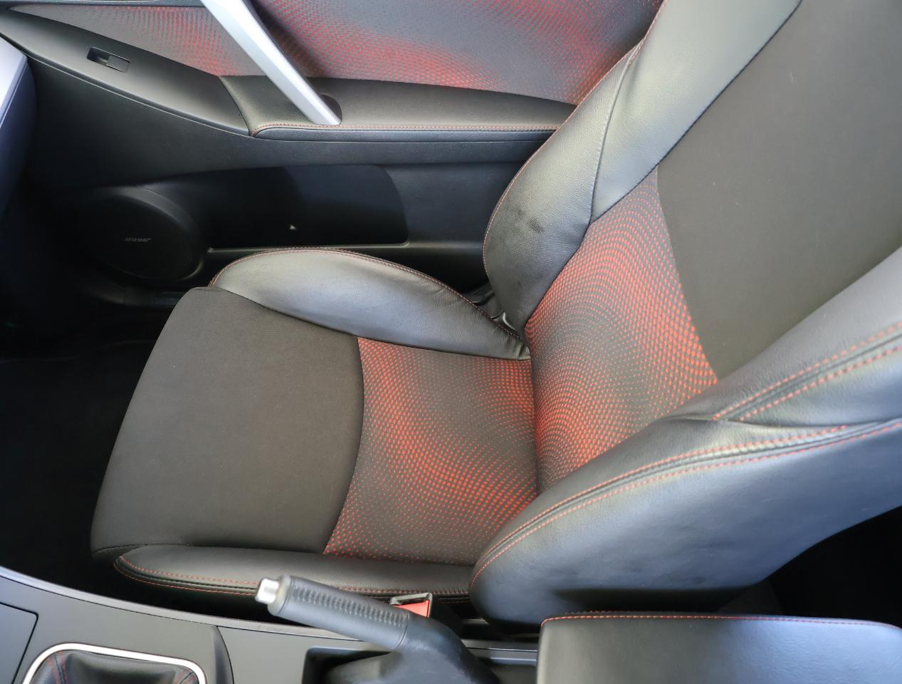Mazda MAZDA3 s Touring 2012