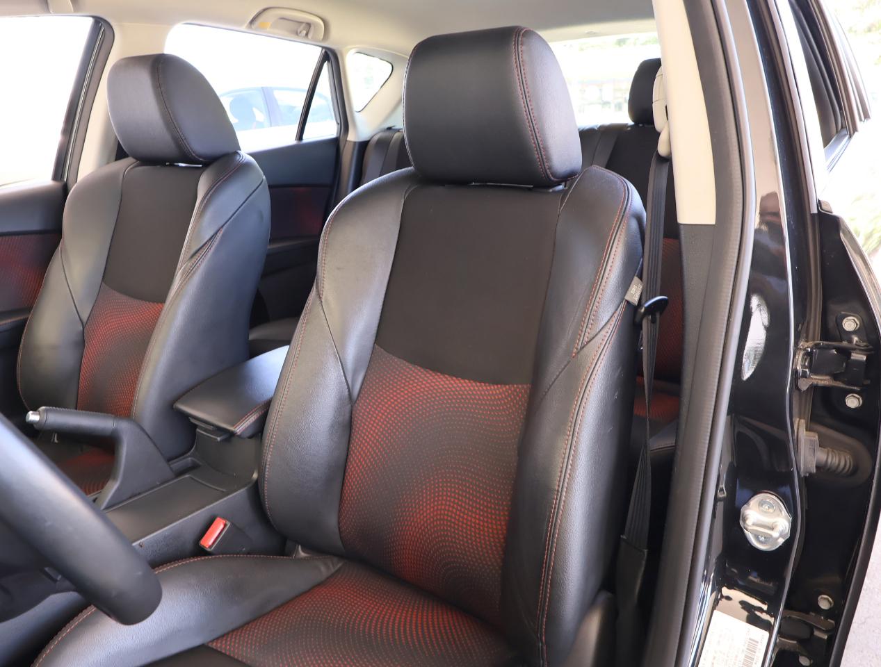 Mazda MAZDA3 s Touring 2012