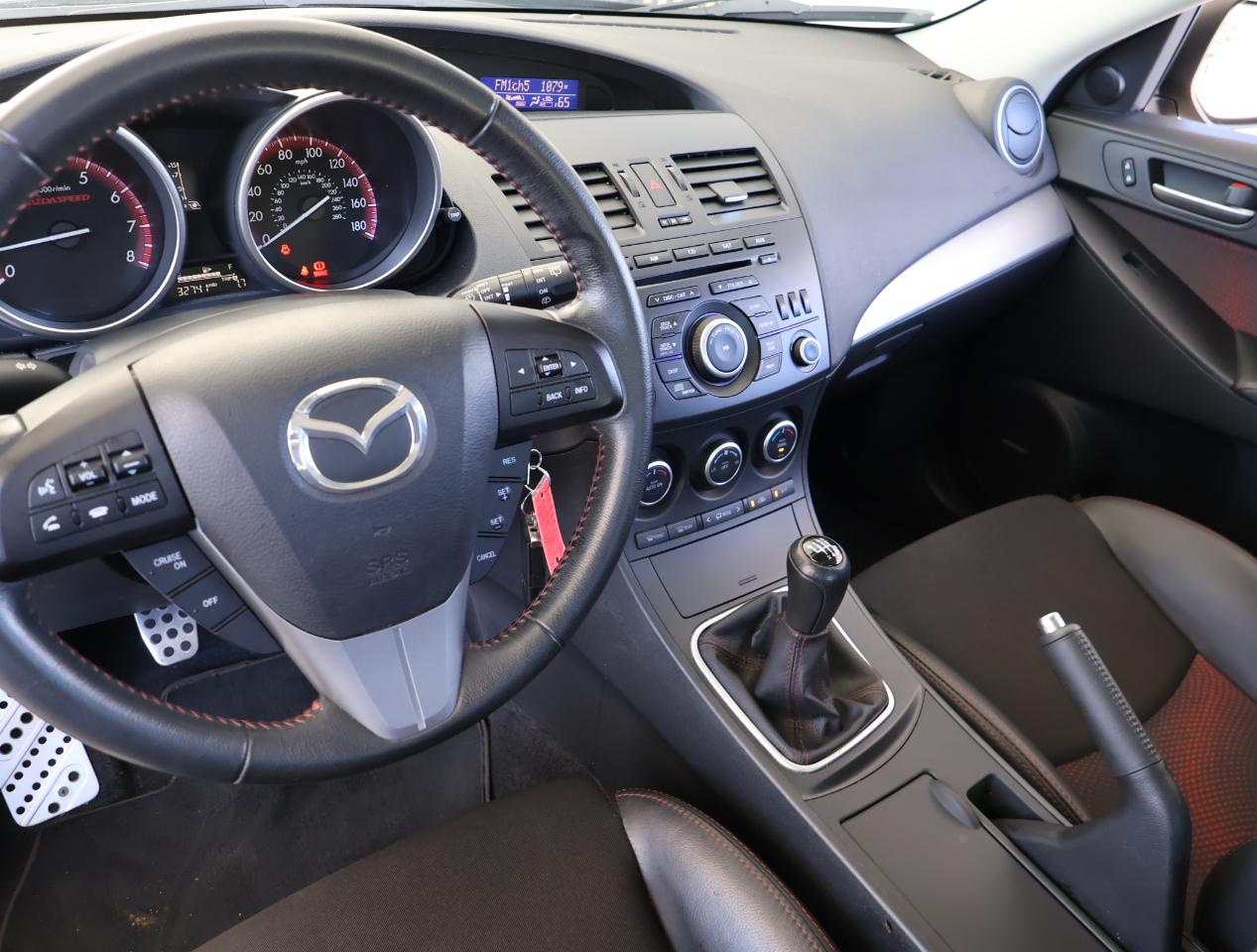 Mazda MAZDA3 s Touring 2012