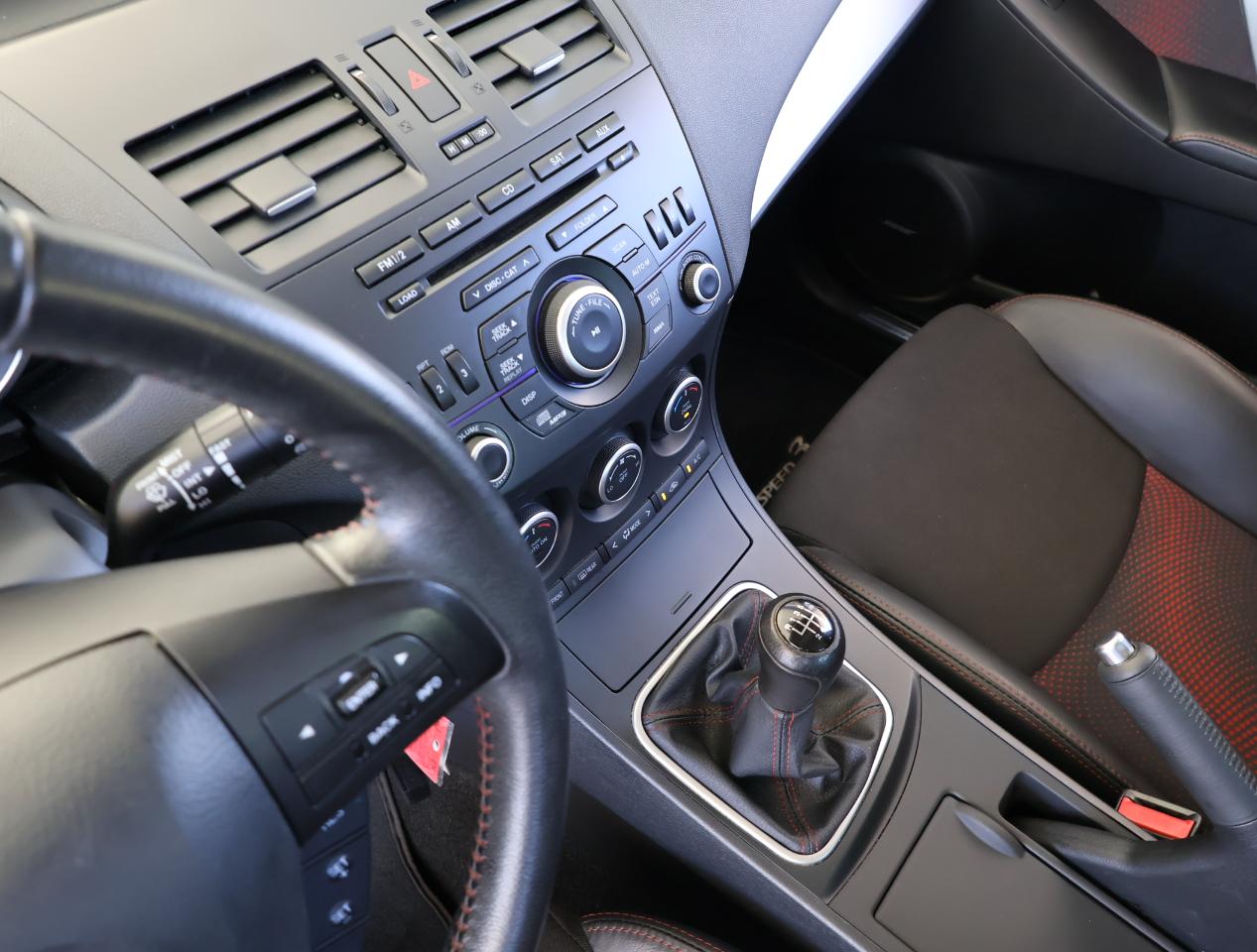 Mazda MAZDA3 s Touring 2012