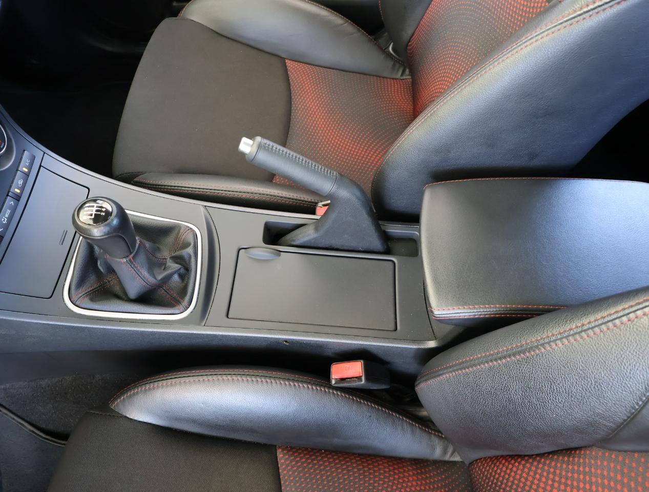 Mazda MAZDA3 s Touring 2012