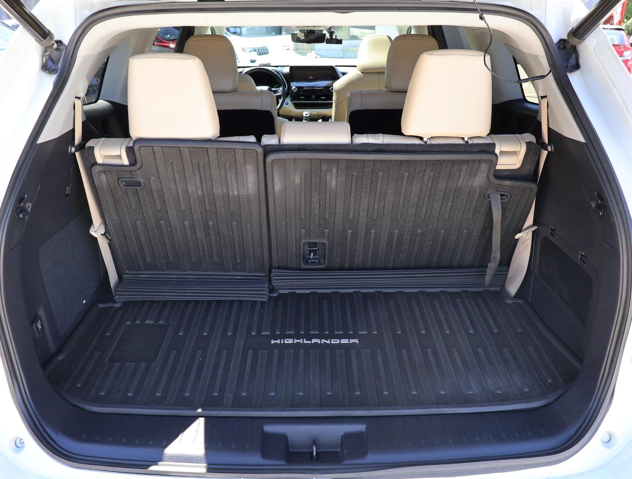 Toyota Highlander Hybrid Platinum 2021