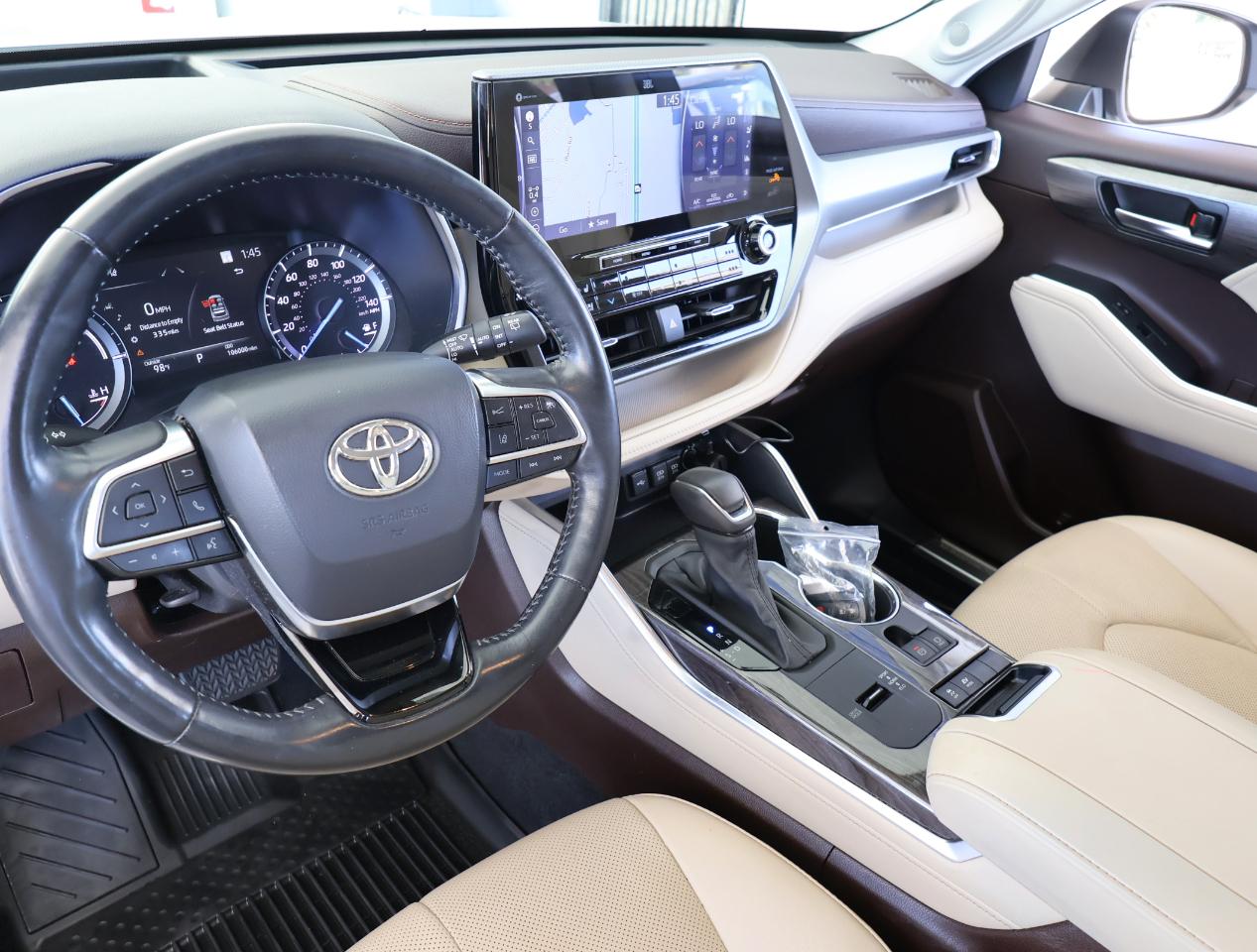 Toyota Highlander Hybrid Platinum 2021