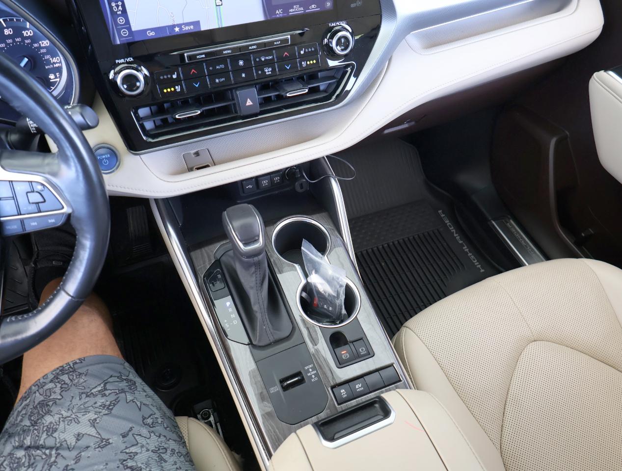 Toyota Highlander Hybrid Platinum 2021