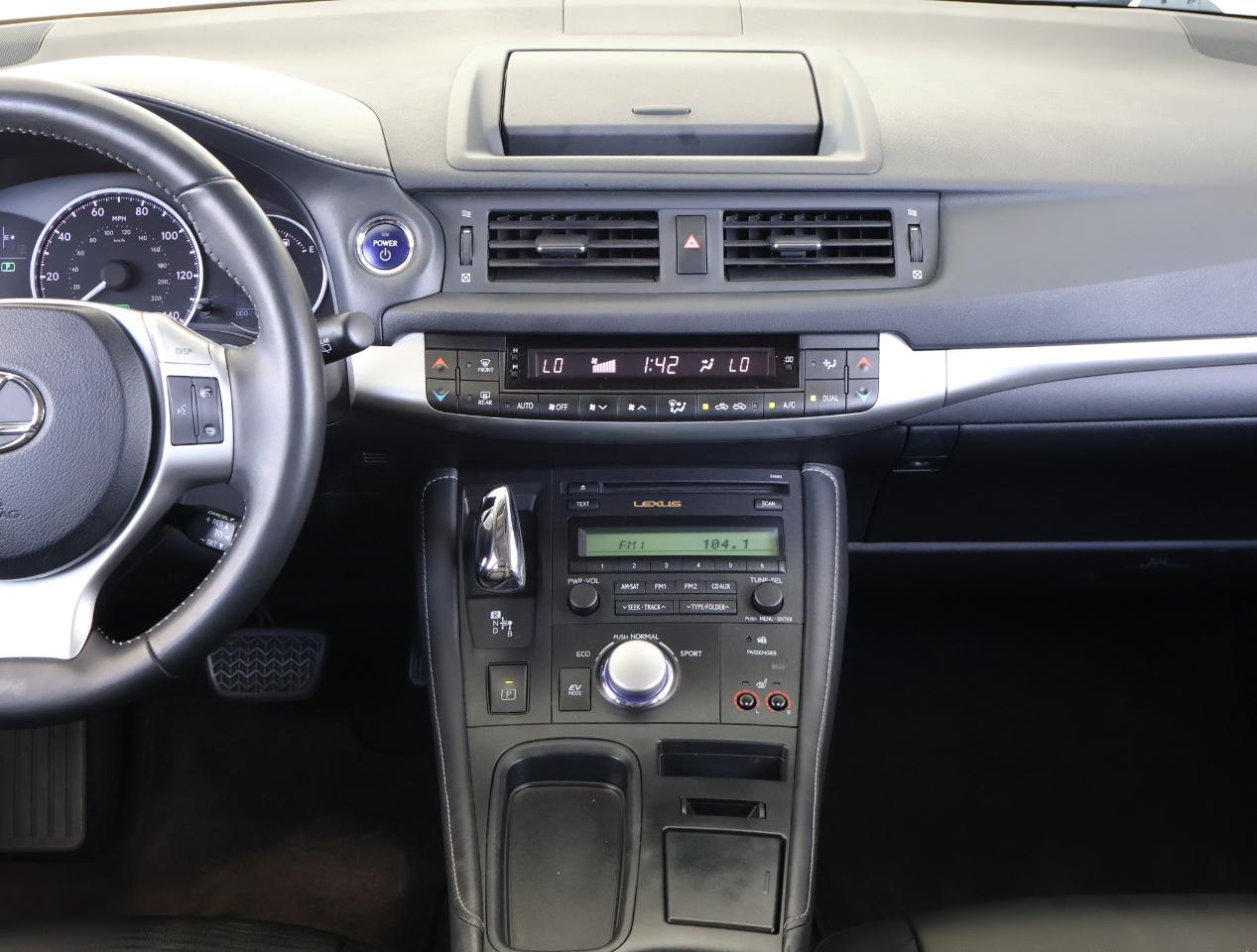 Lexus CT 200h Premium 2012