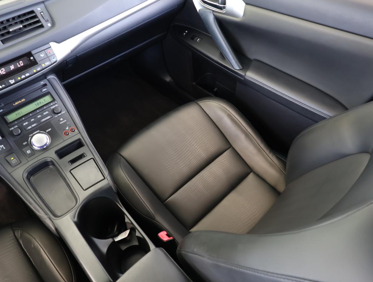 Lexus CT 200h Premium 2012