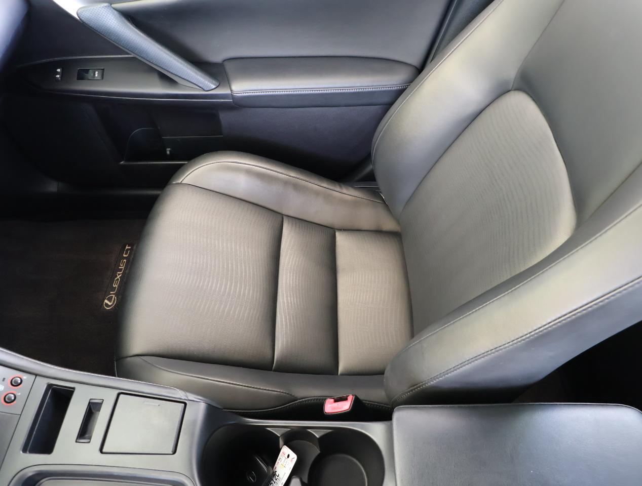 Lexus CT 200h Premium 2012