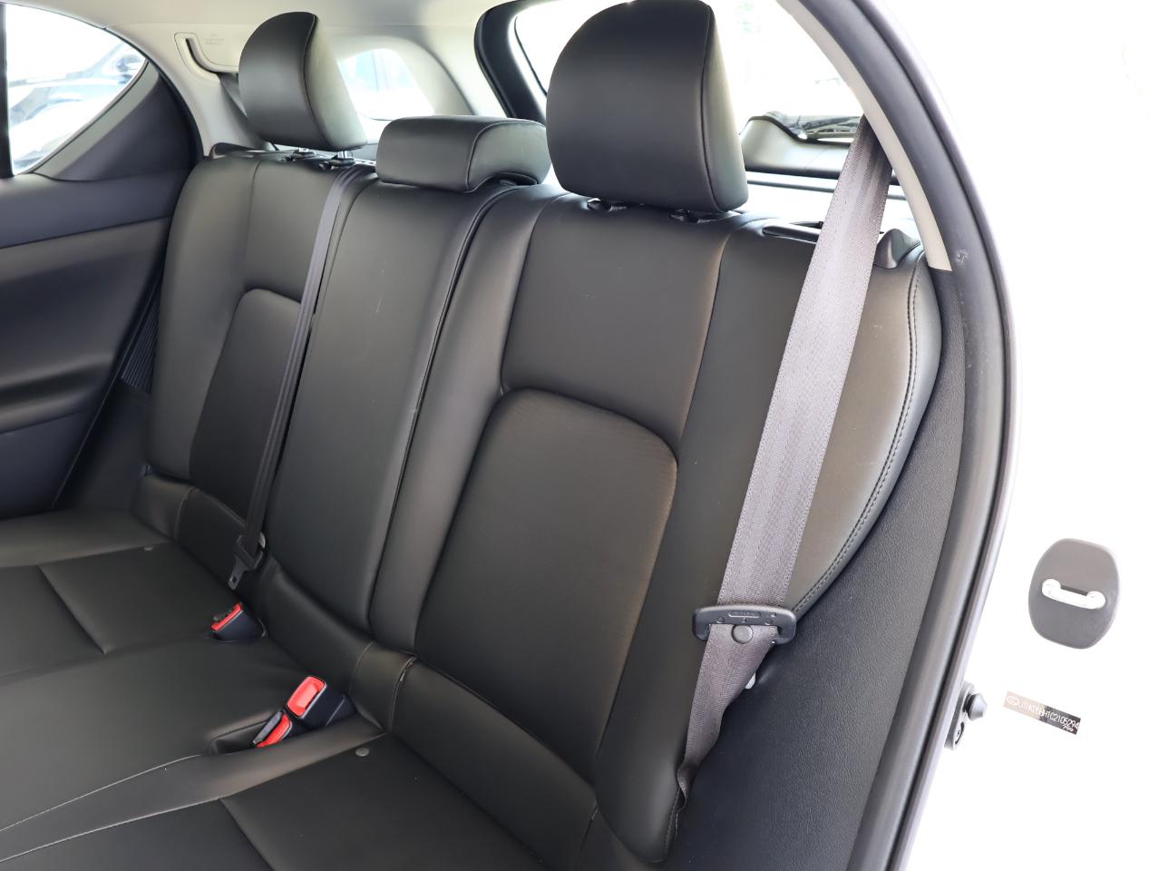 Lexus CT 200h Premium 2012