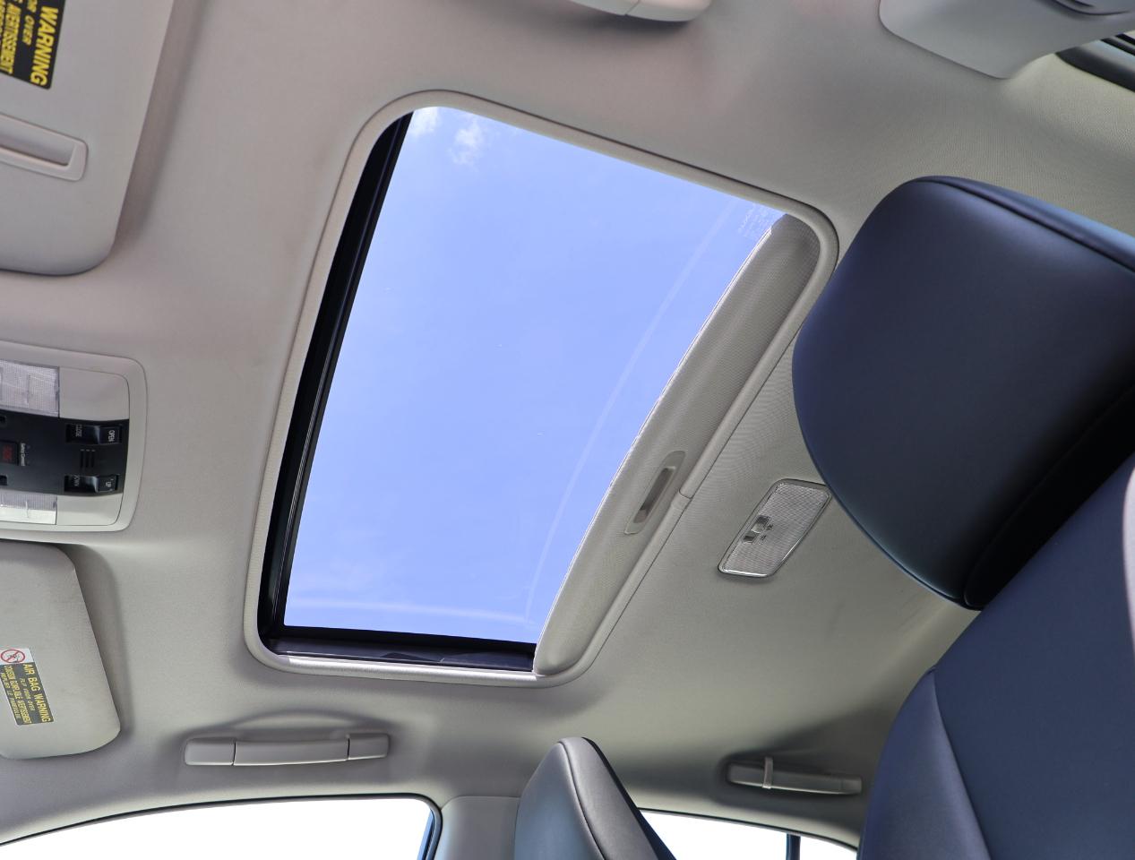 Lexus CT 200h Premium 2012