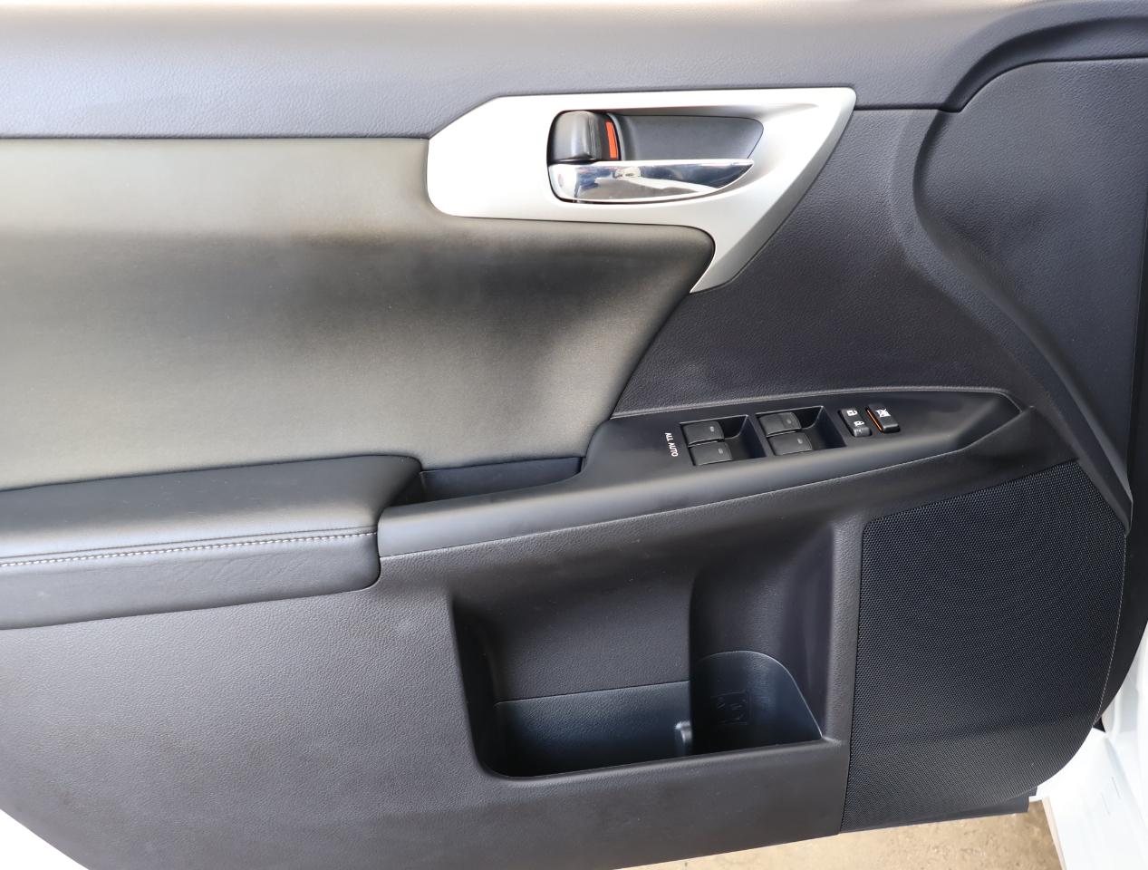 Lexus CT 200h Premium 2012