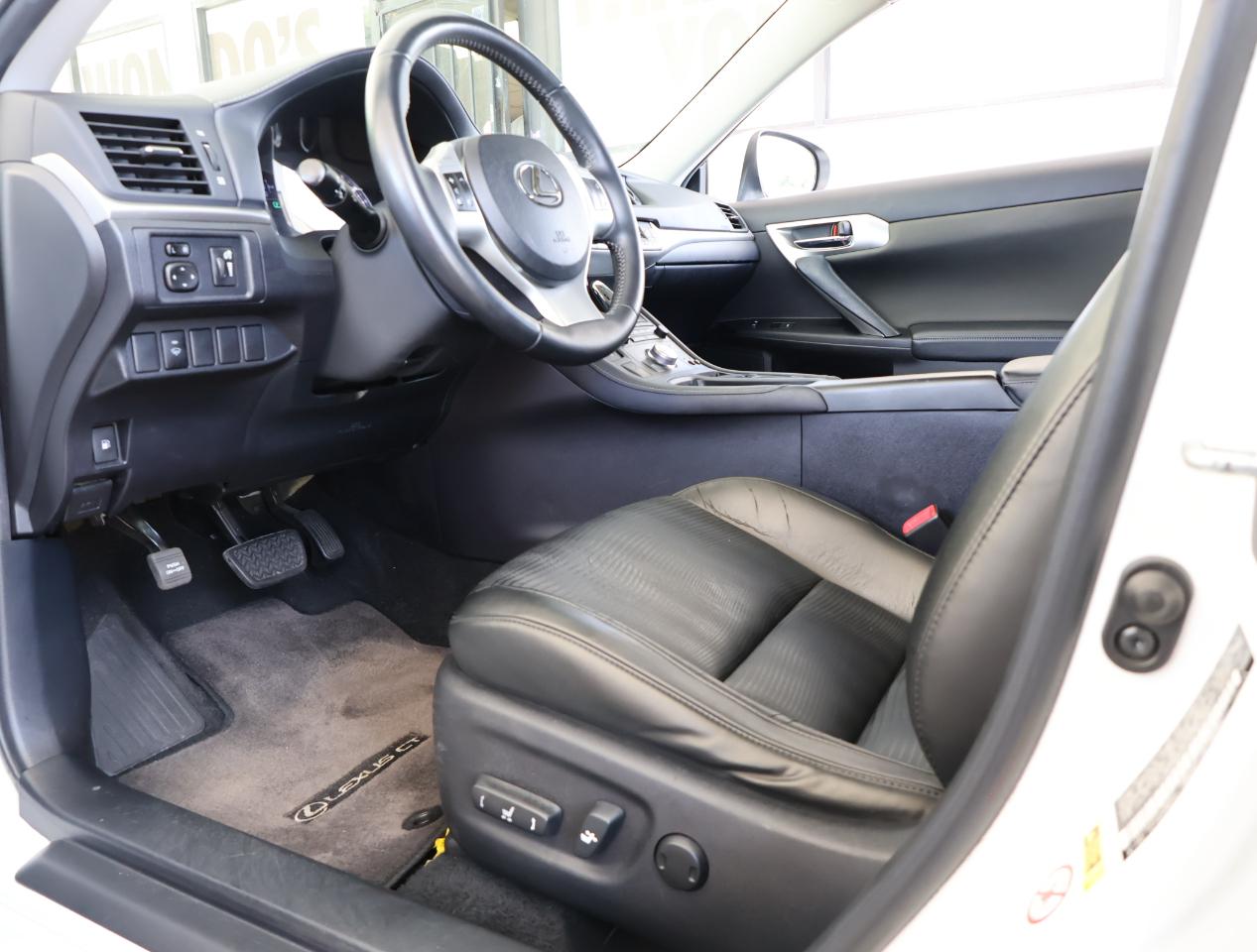 Lexus CT 200h Premium 2012
