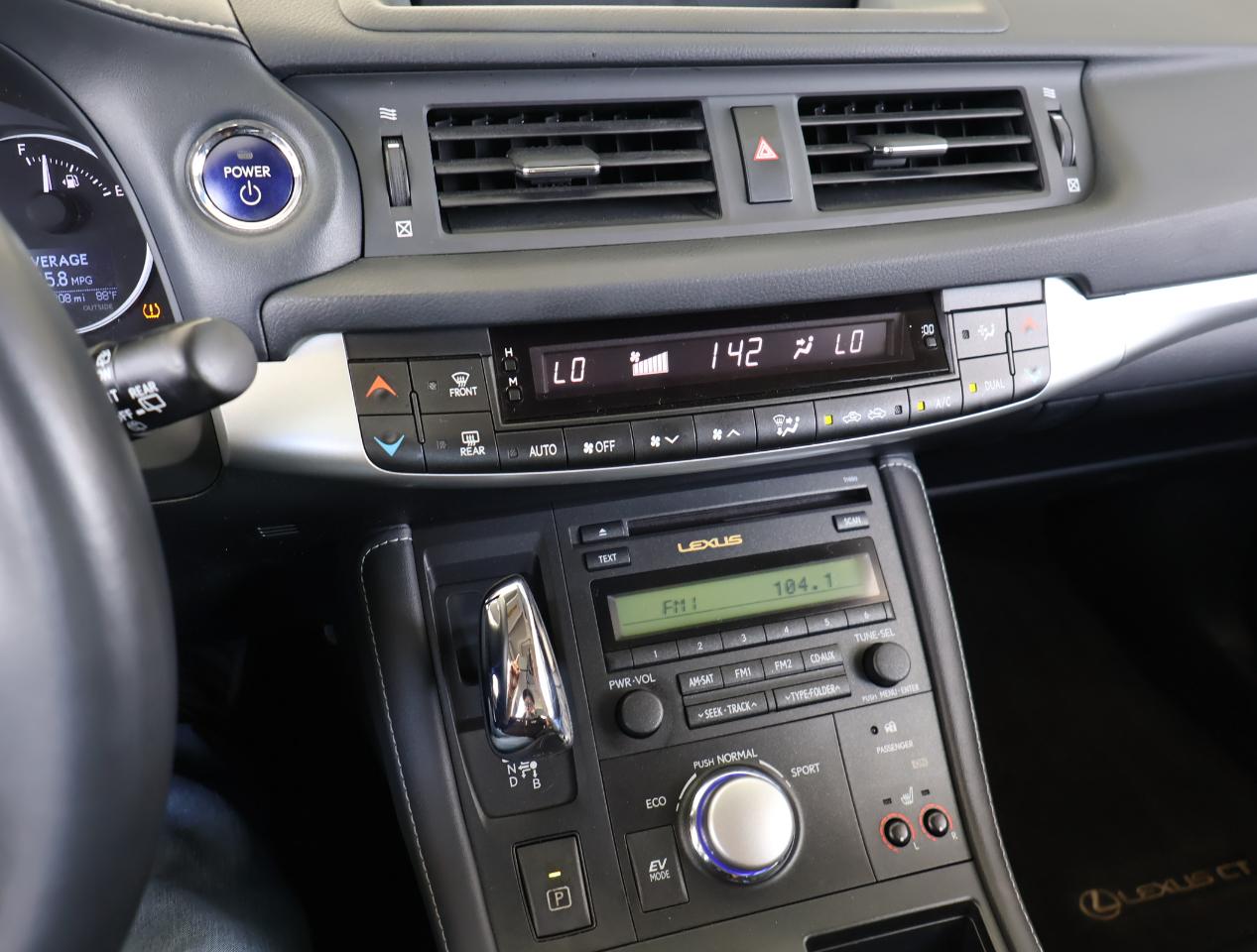 Lexus CT 200h Premium 2012