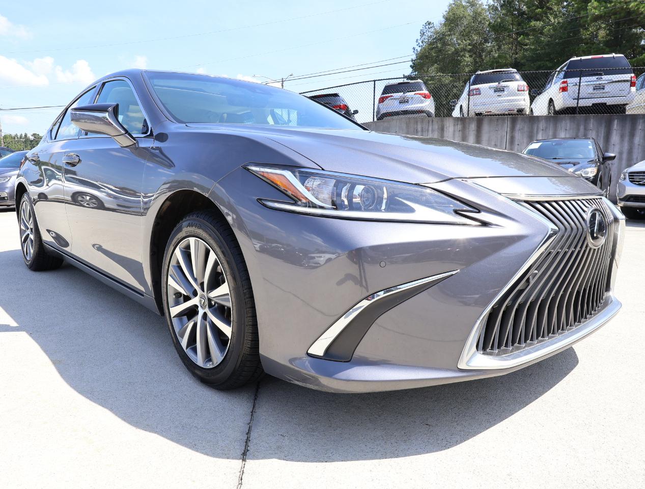 Lexus ES 350 Luxury 2019