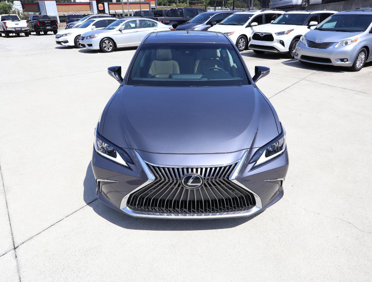 Lexus ES 350 Luxury 2019