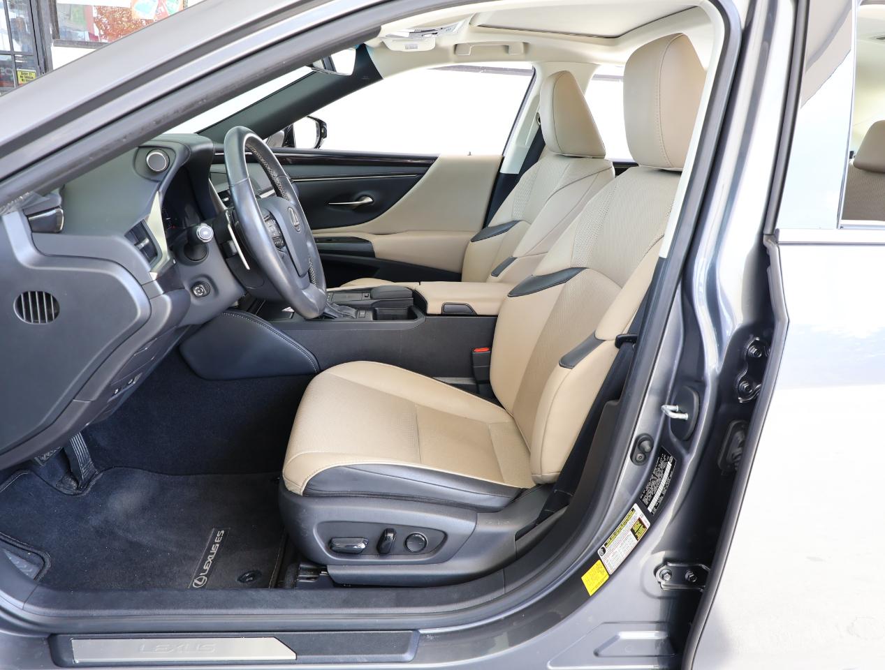 Lexus ES 350 Luxury 2019