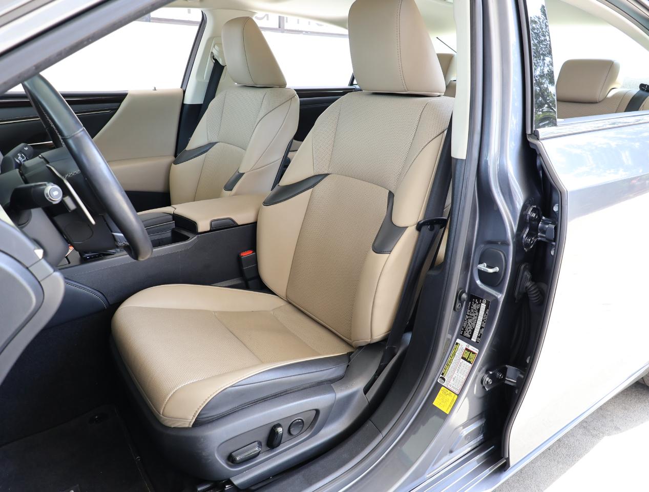Lexus ES 350 Luxury 2019