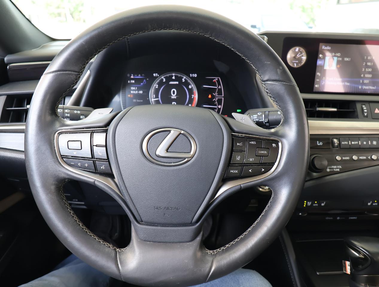 Lexus ES 350 Luxury 2019