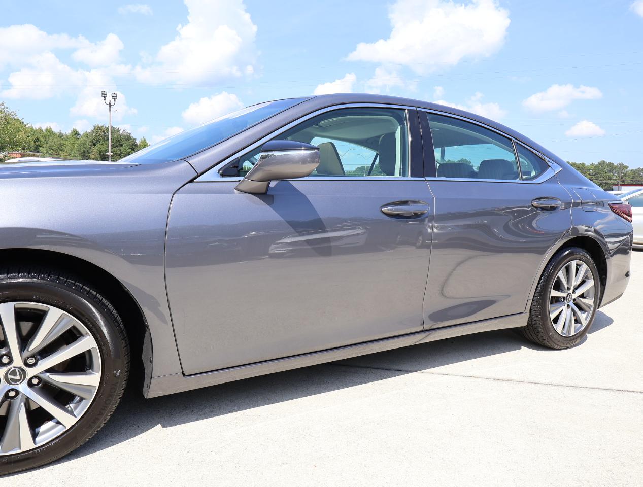 Lexus ES 350 Luxury 2019