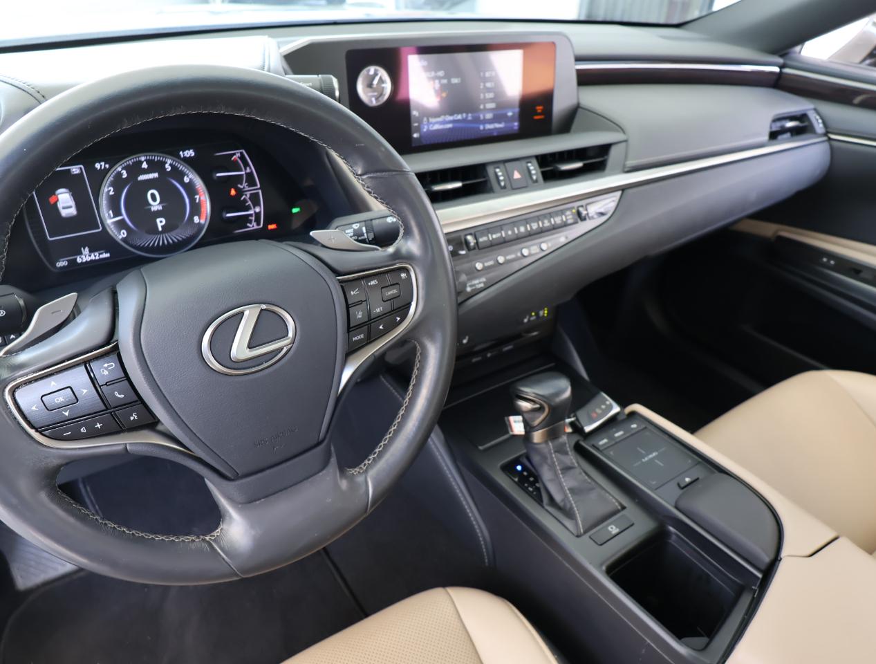 Lexus ES 350 Luxury 2019