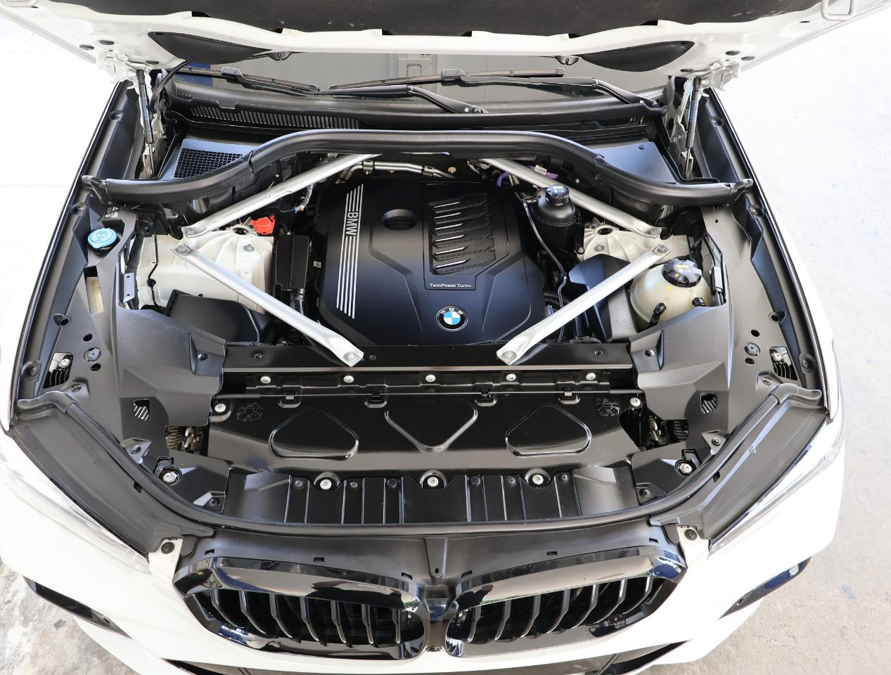 BMW X5  2022