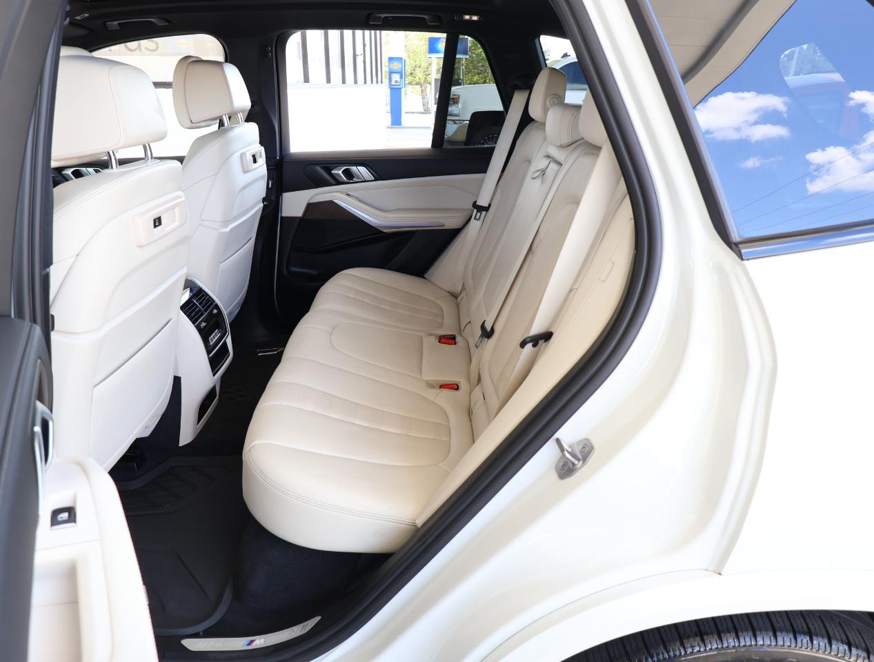 BMW X5  2022