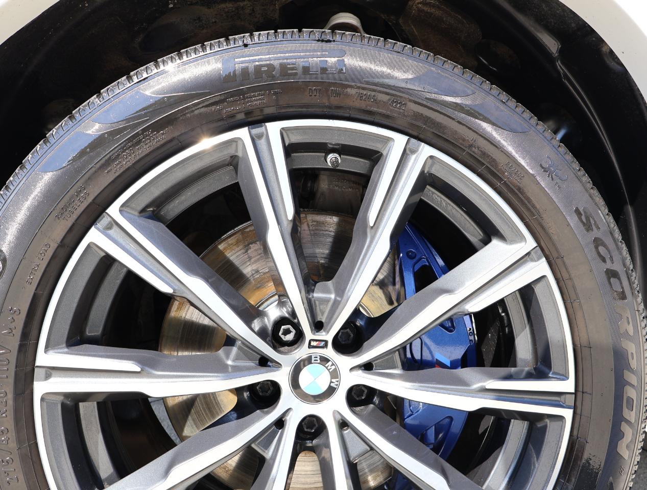 BMW X5  2022