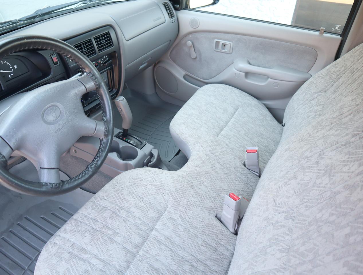 Toyota Tacoma 2WD 2004