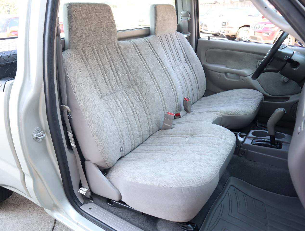 Toyota Tacoma 2WD 2004