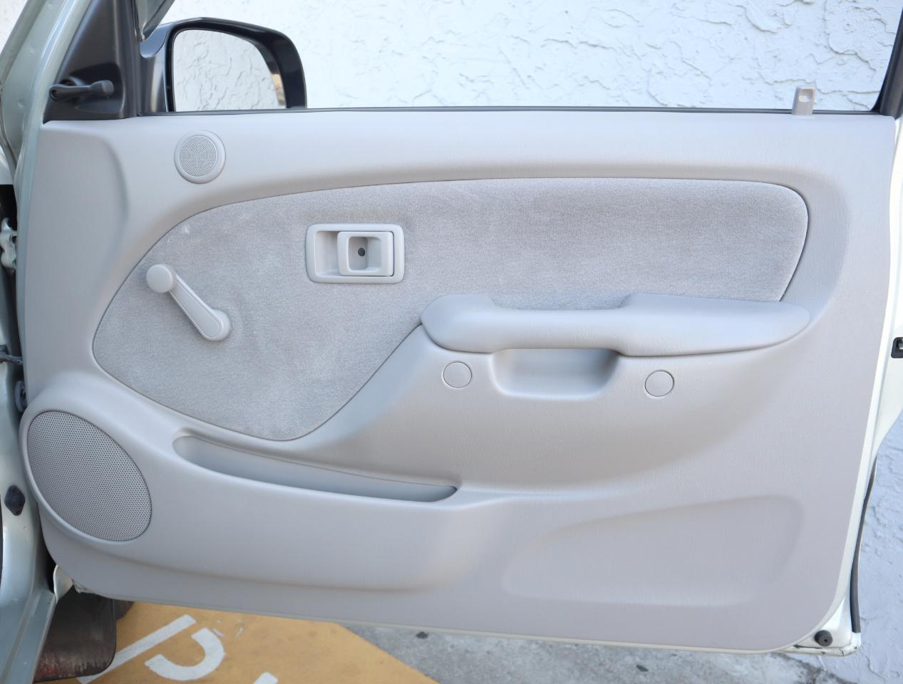 Toyota Tacoma 2WD 2004