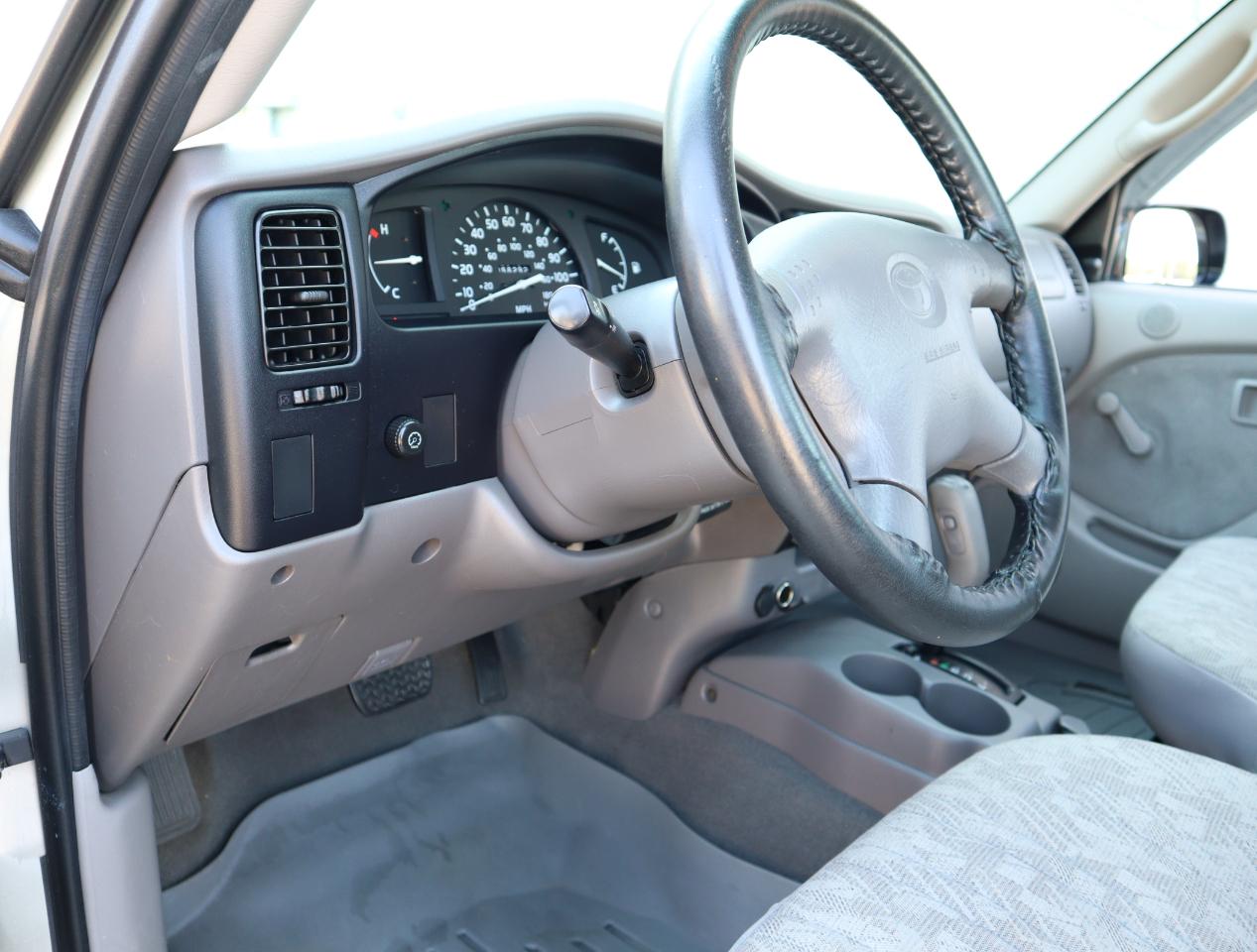 Toyota Tacoma 2WD 2004