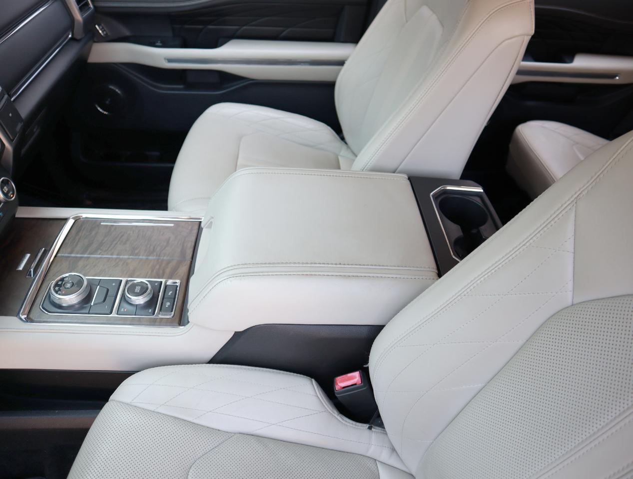 Ford Expedition Platinum 4WD 2018