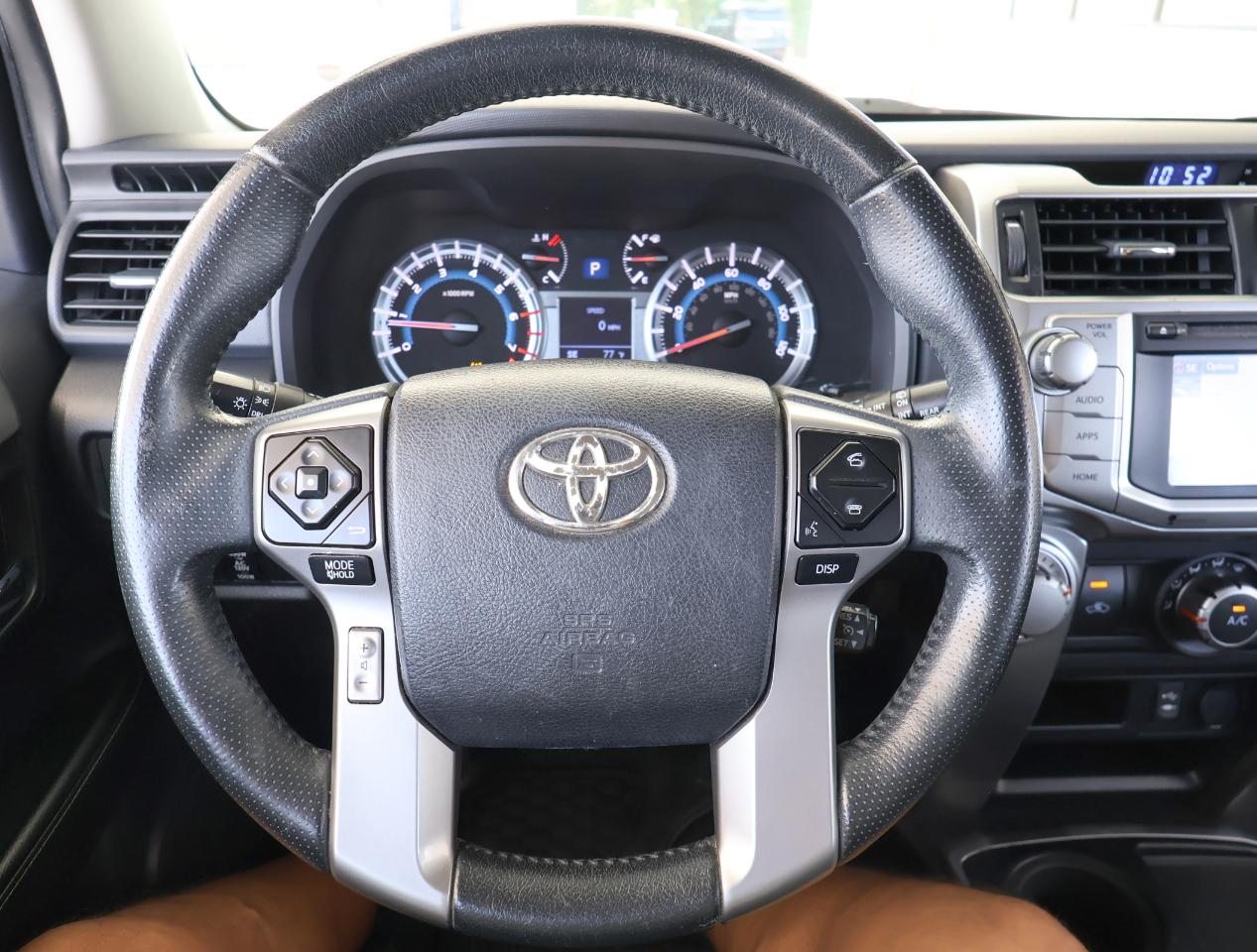 Toyota 4Runner SR5 2WD 2014