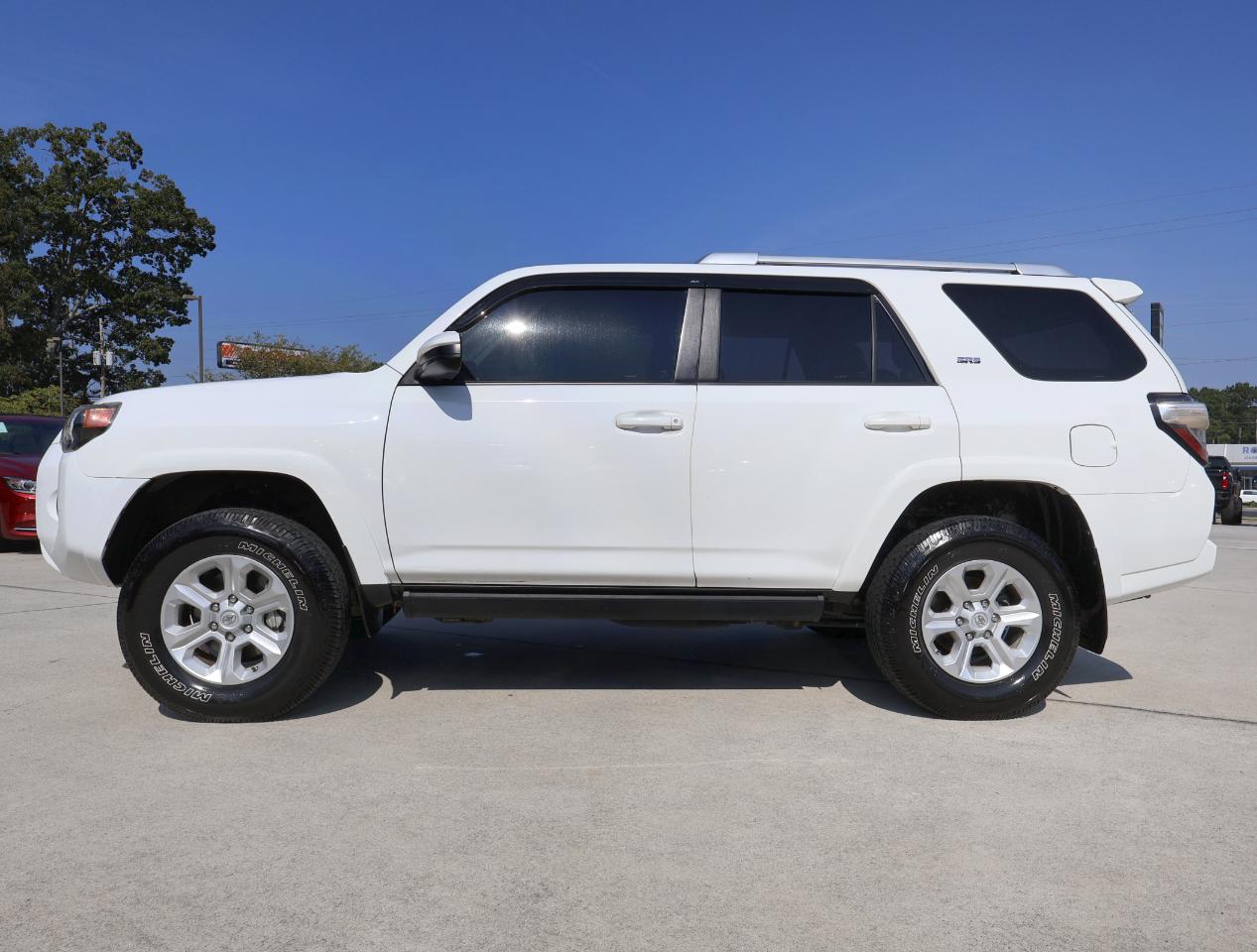 Toyota 4Runner SR5 2WD 2014