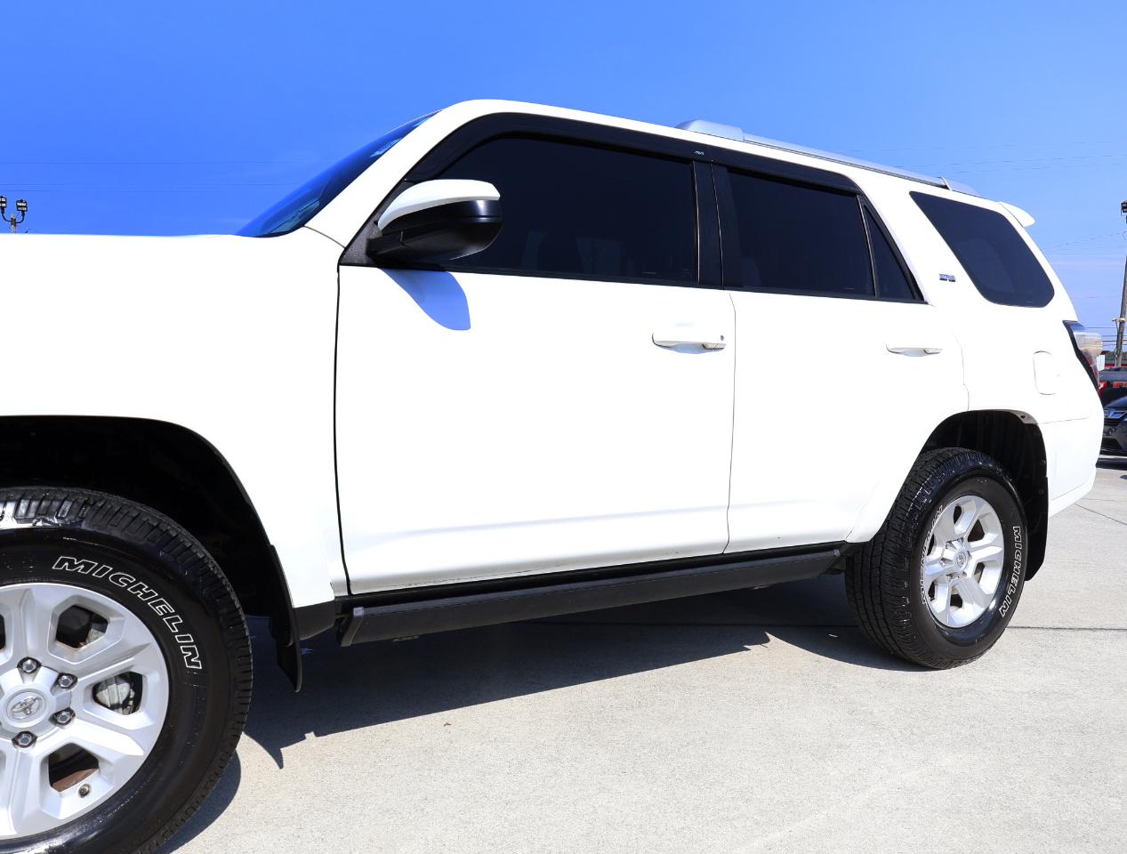 Toyota 4Runner SR5 2WD 2014