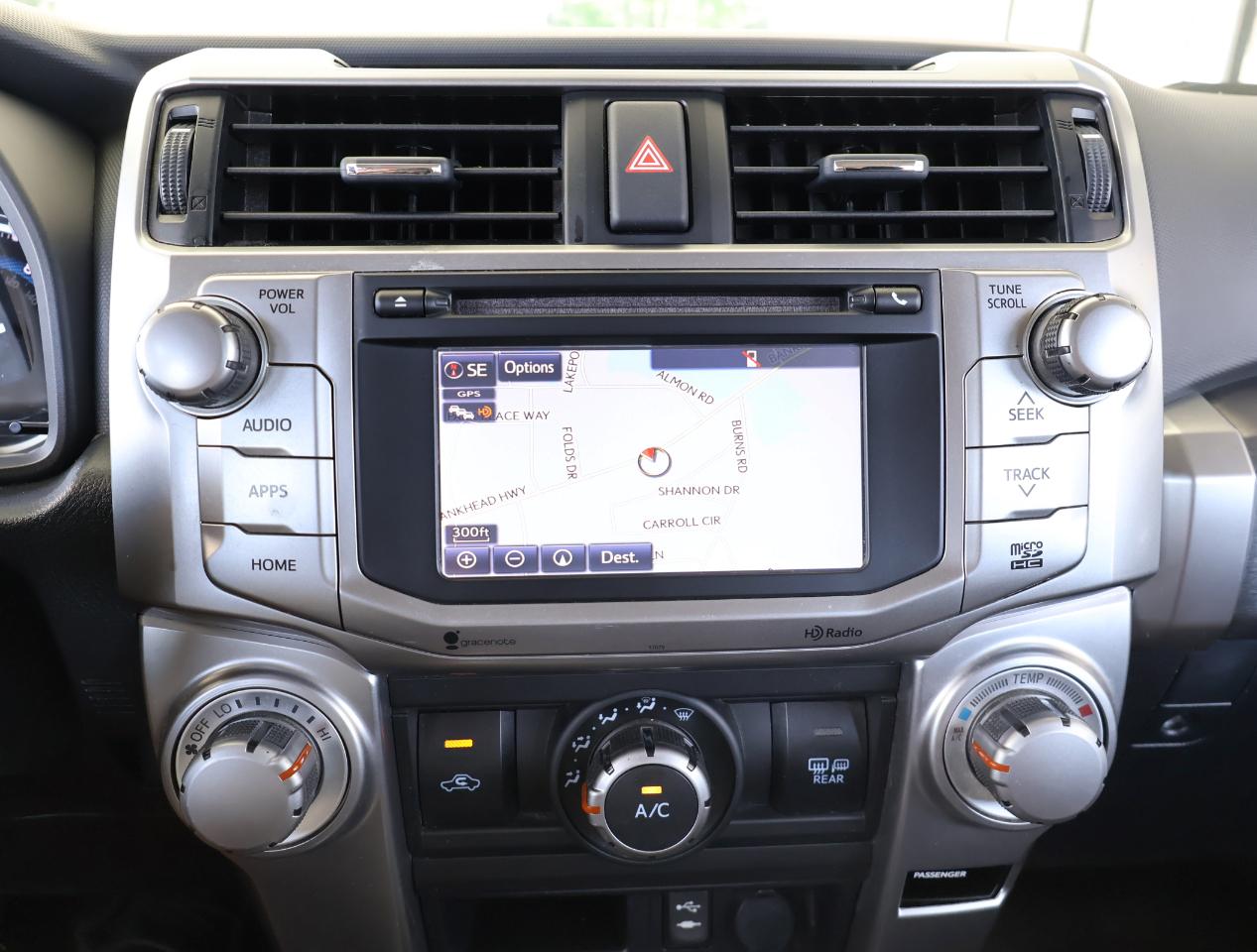 Toyota 4Runner SR5 2WD 2014