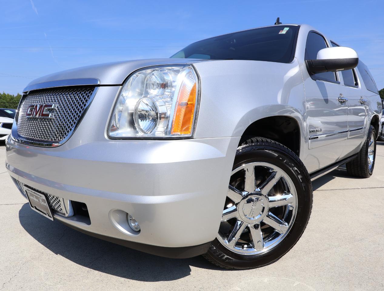 GMC Yukon Denali XL 2WD 2013