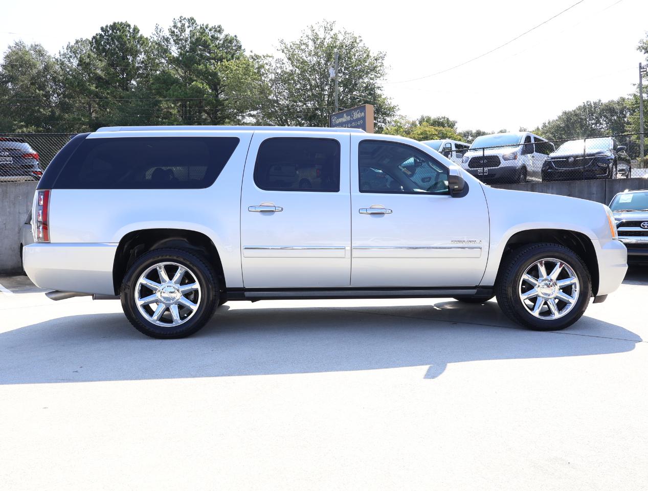GMC Yukon Denali XL 2WD 2013