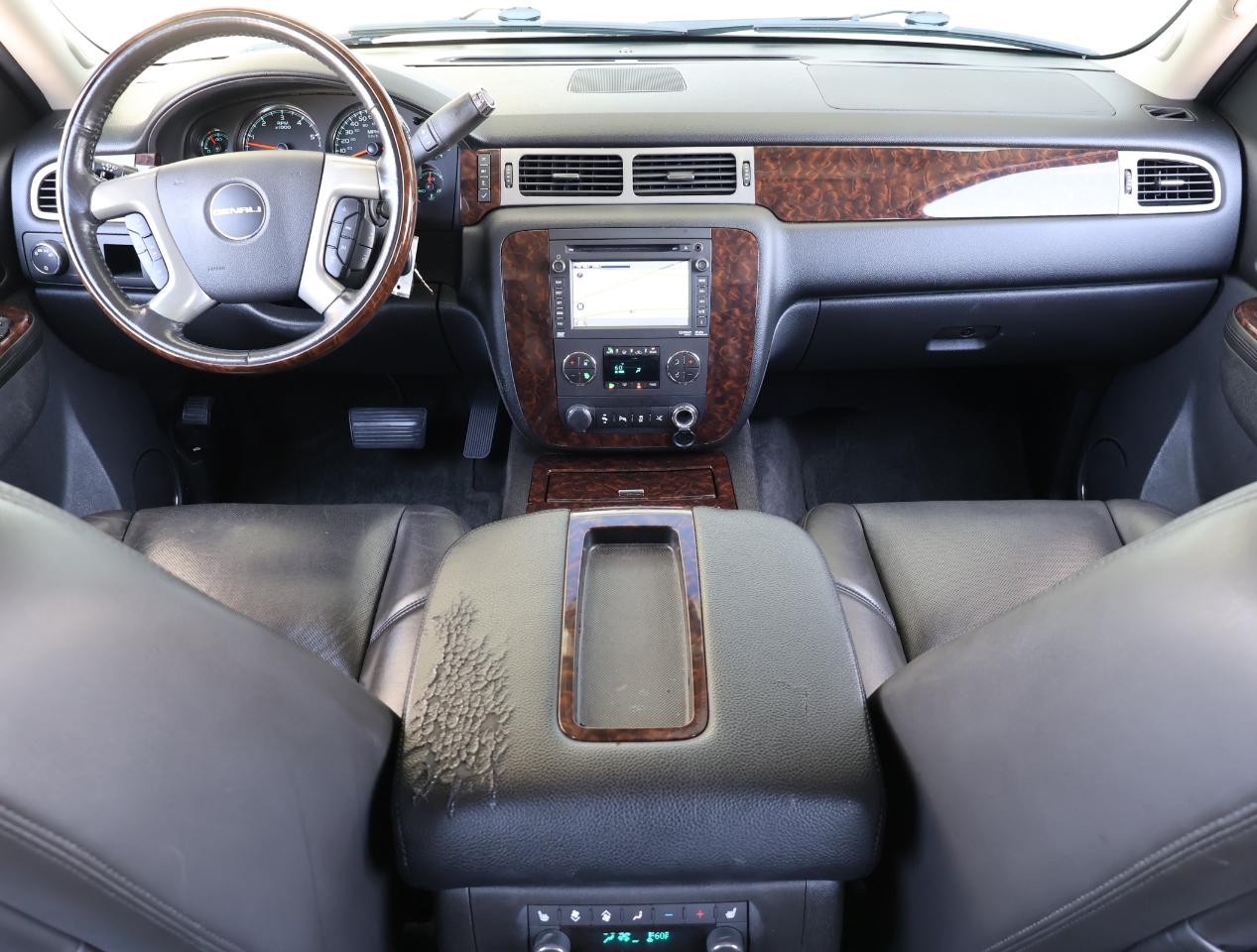GMC Yukon Denali XL 2WD 2013