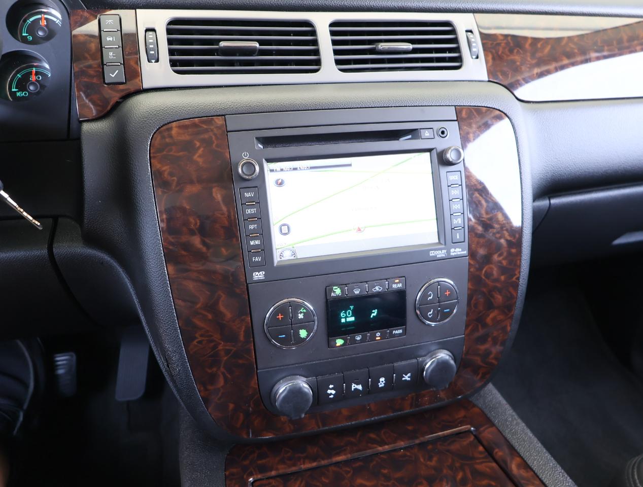 GMC Yukon Denali XL 2WD 2013