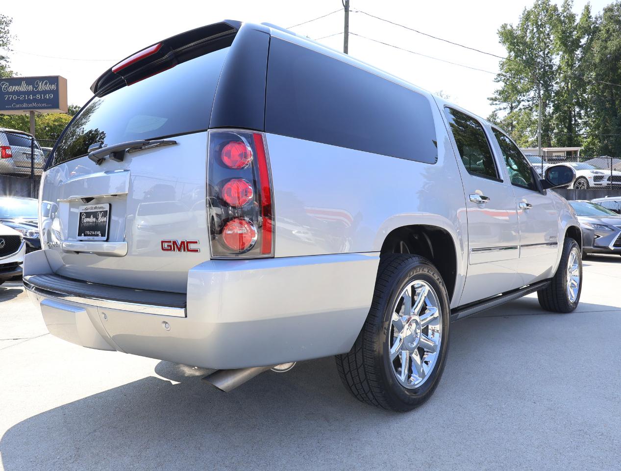 GMC Yukon Denali XL 2WD 2013