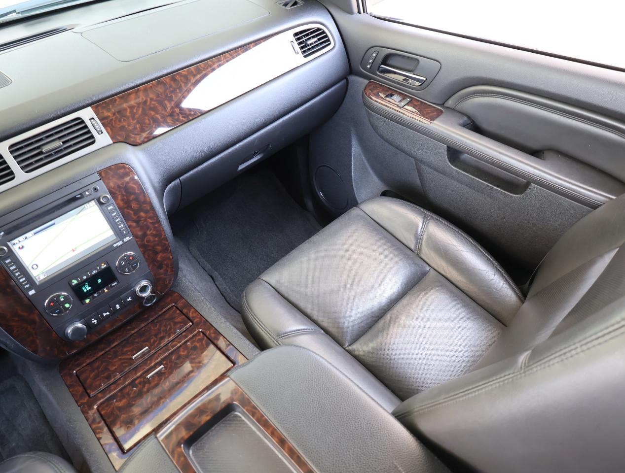 GMC Yukon Denali XL 2WD 2013