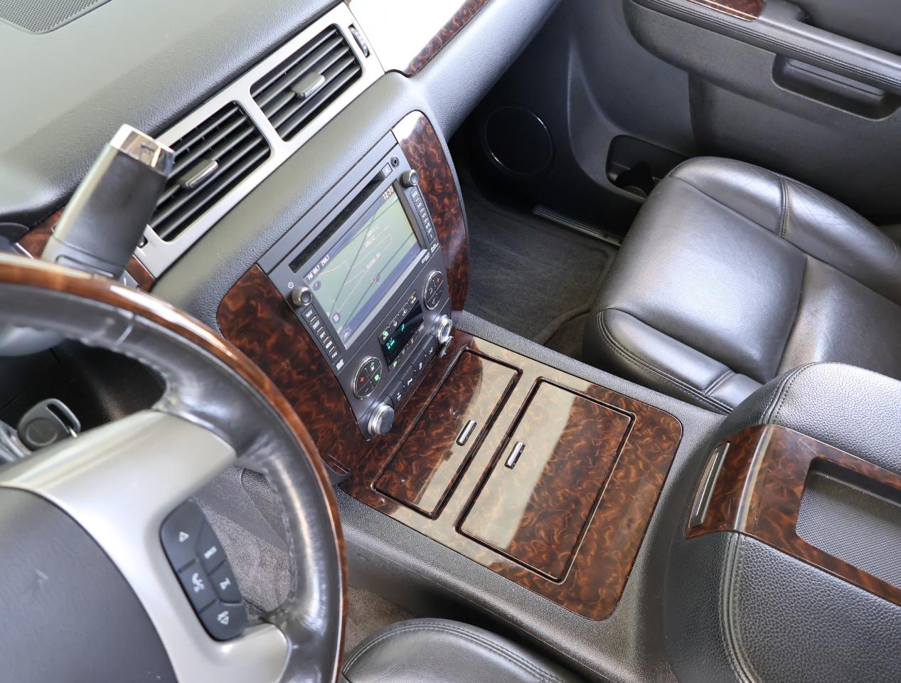 GMC Yukon Denali XL 2WD 2013