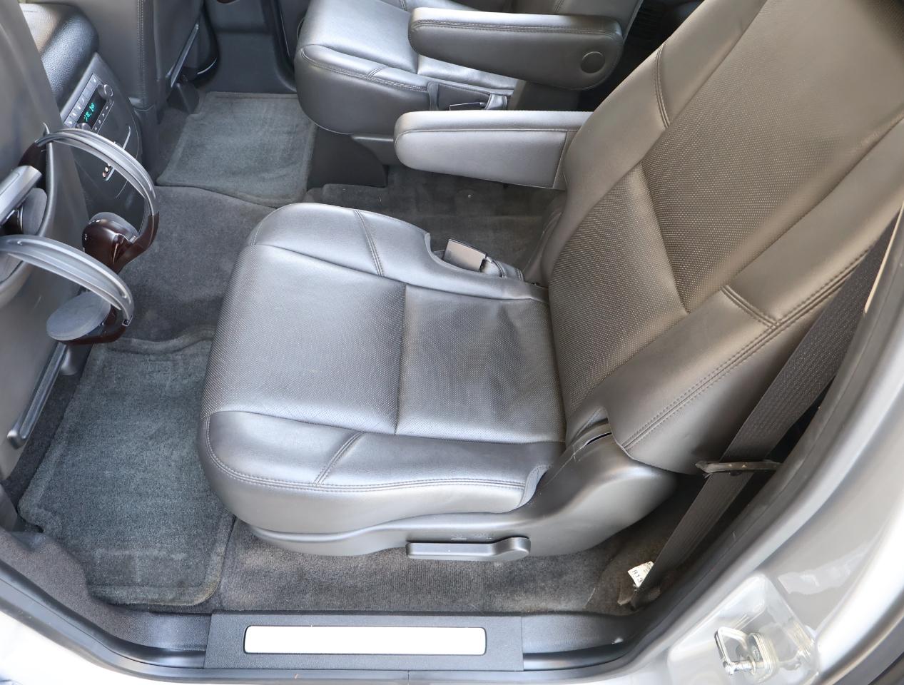 GMC Yukon Denali XL 2WD 2013