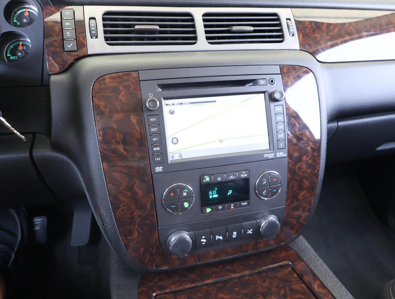 GMC Yukon Denali XL 2WD 2013