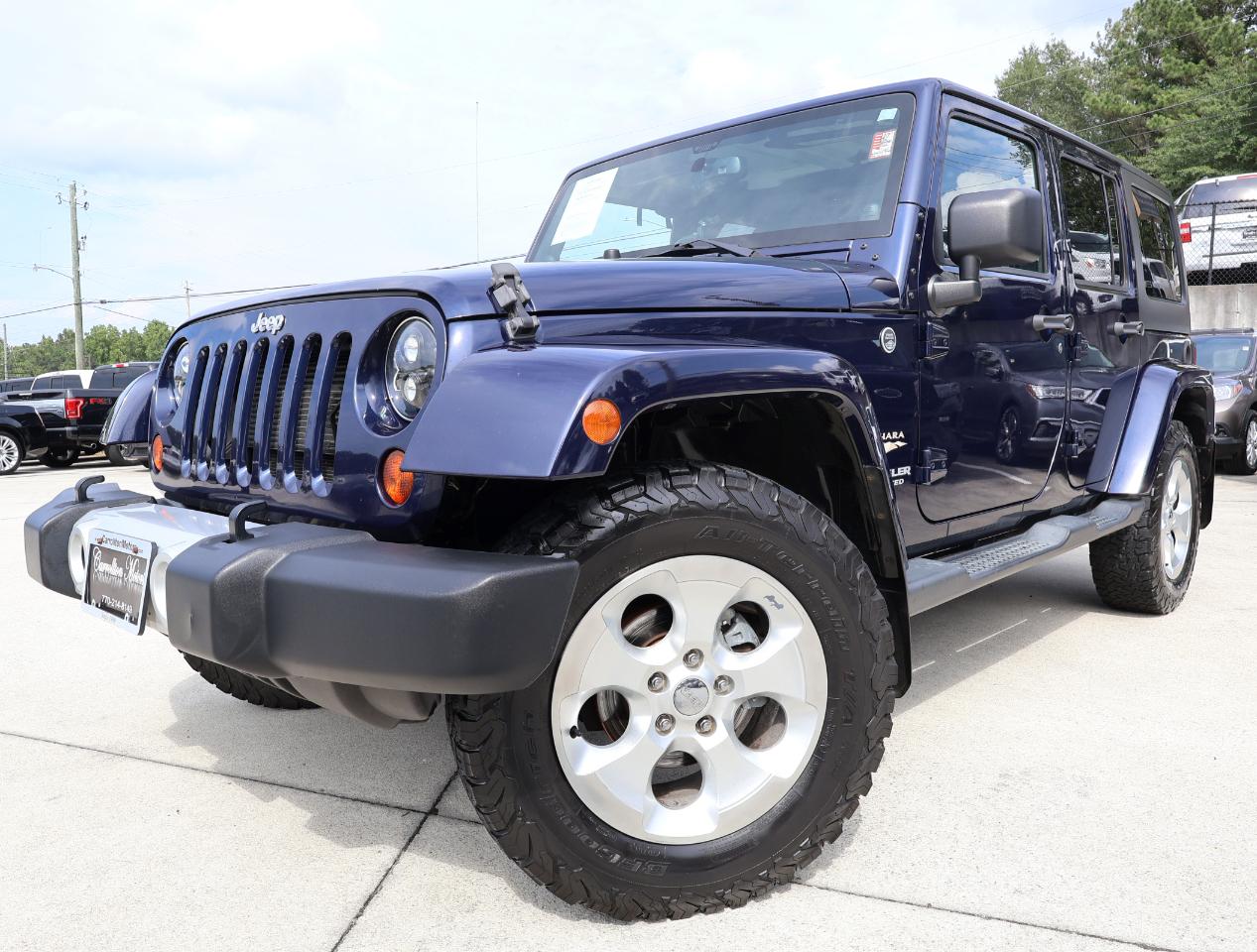 Jeep Wrangler Unlimited Sahara 4WD 2013