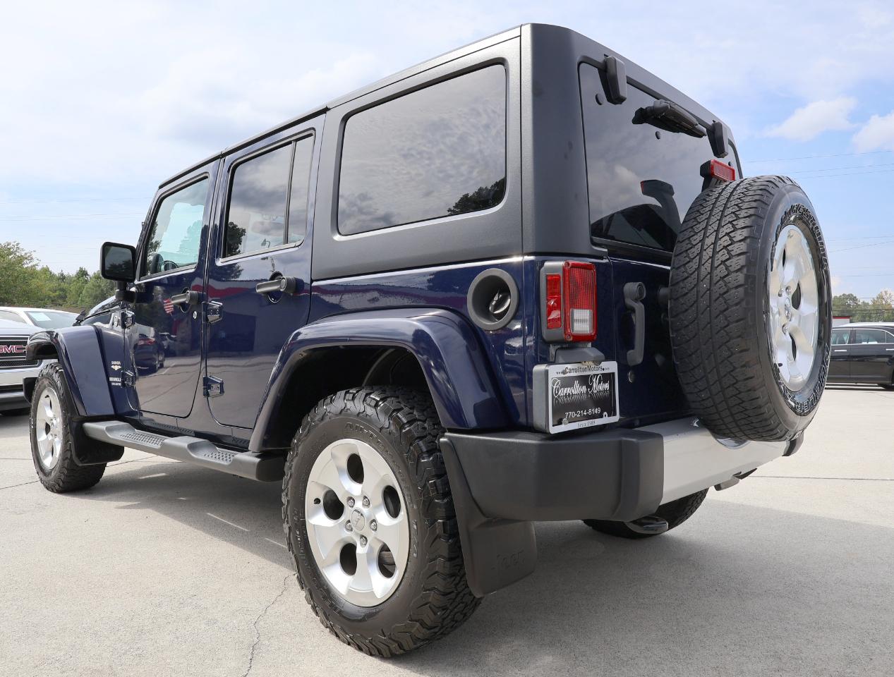Jeep Wrangler Unlimited Sahara 4WD 2013