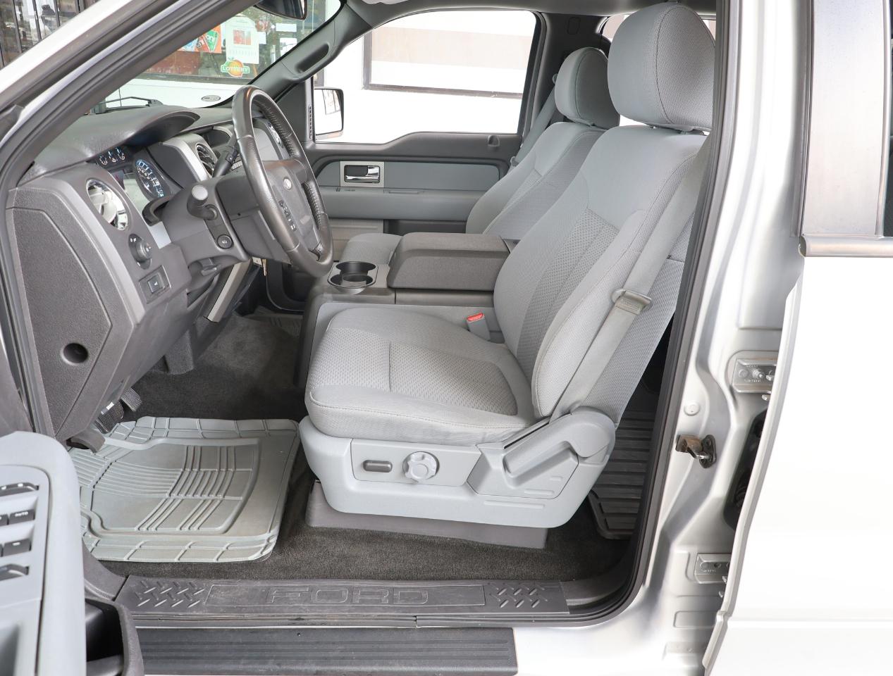 Ford F-150  2011